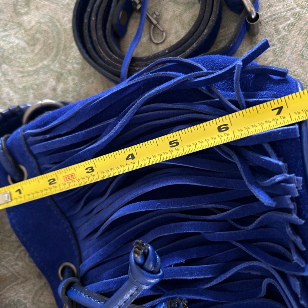 Patricia Nash Elisa fringe bucket bag royal blue - Picture 7 of 7